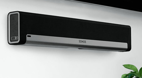 Sonos-Playbar-on the wall